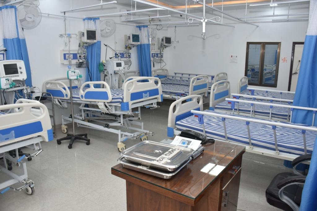 City Life Hospital hospital photos and images 4